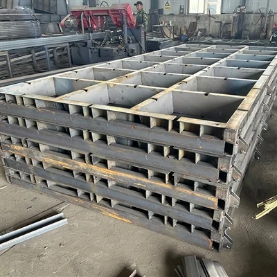 Belangrijkste materialen voor in elkaar grijpende blokvormen voor onderzeeërs